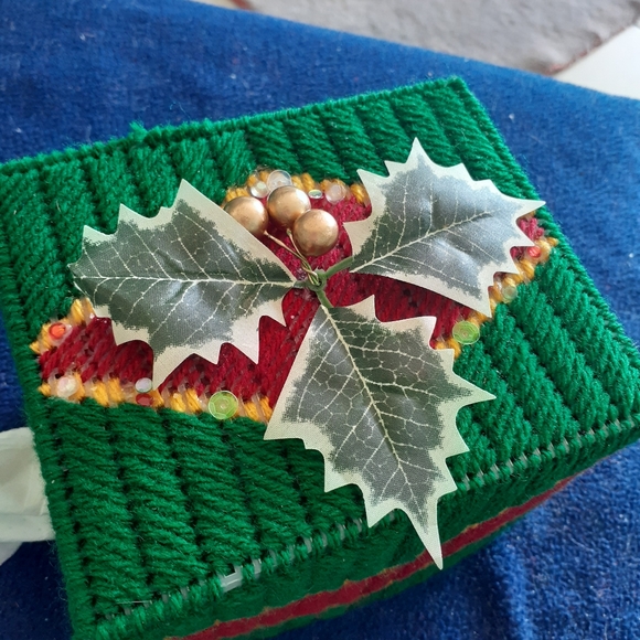 ❤️Christmas holly tissue box cover - Picture 2 of 3